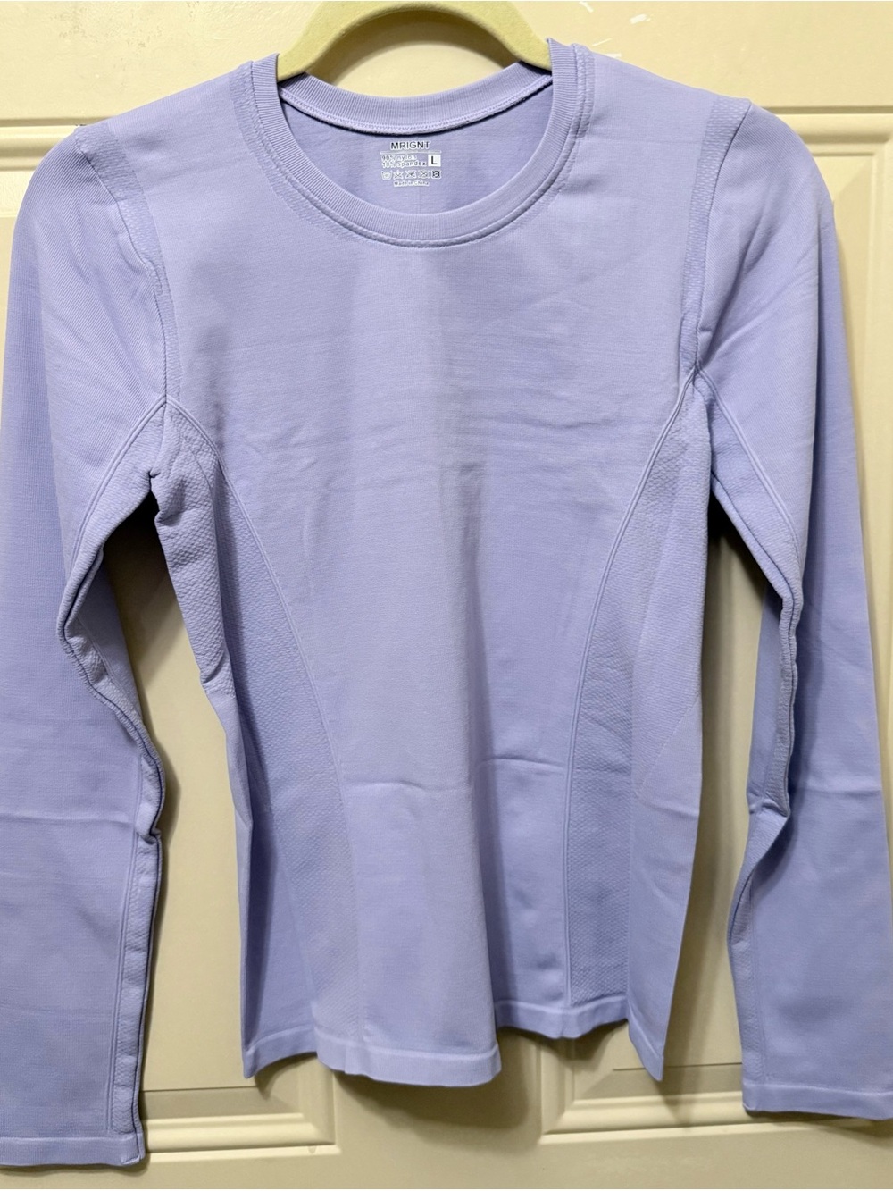 MRIGNT Long Sleeved Lavender Knit Athletic or Exercise Pullover Top
